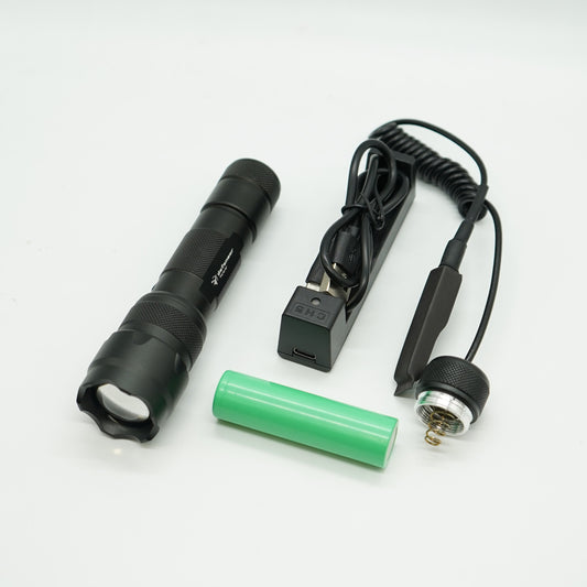 Linterna Luz Blanca Recargable con Zoom y Mando a Distancia